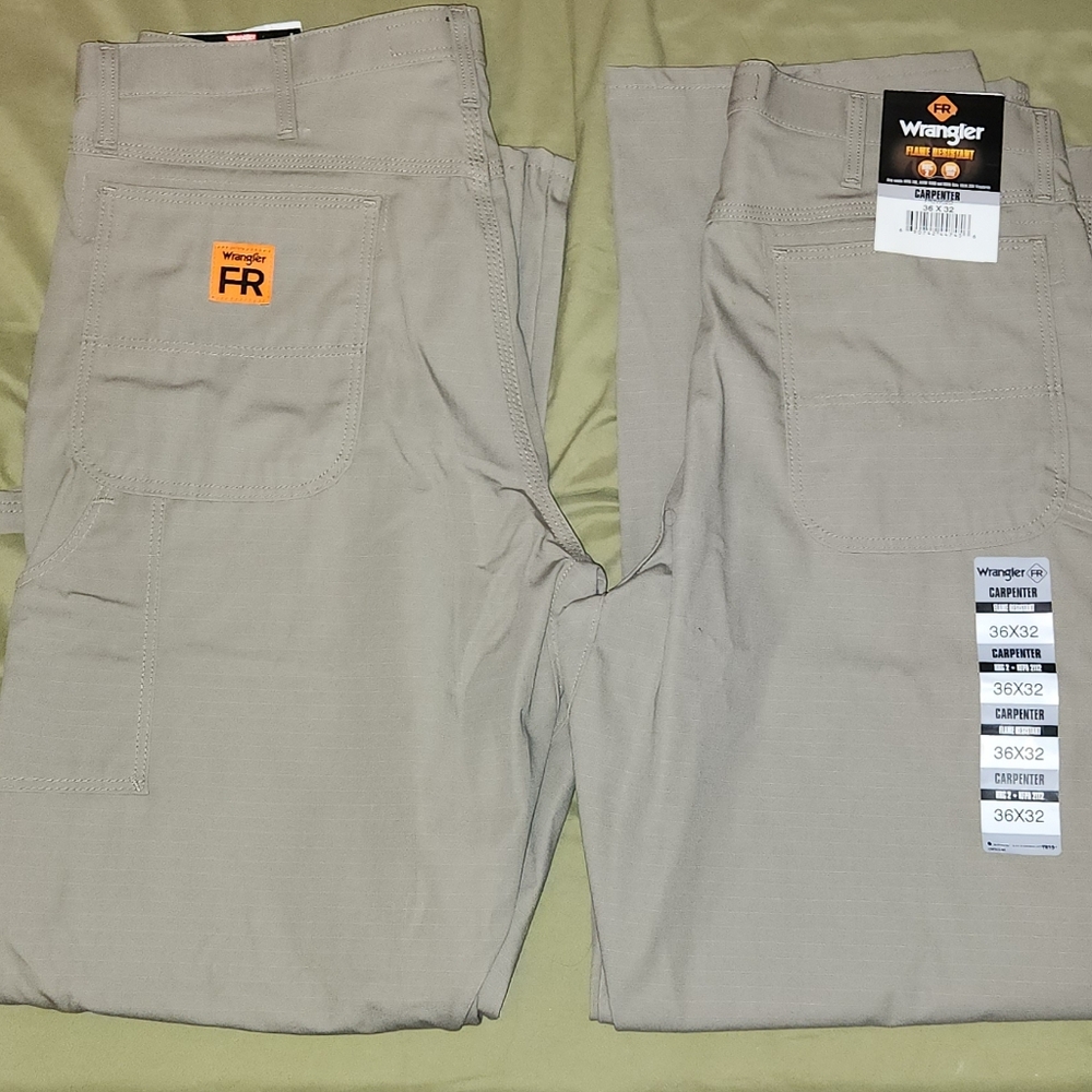 Wrangler Flame Resistant Tan Cargo Pants Lightweight